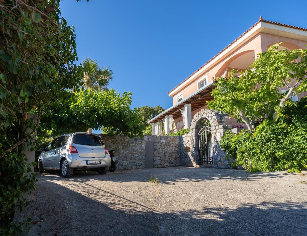Dryades Villa Arméni Kültér fotó